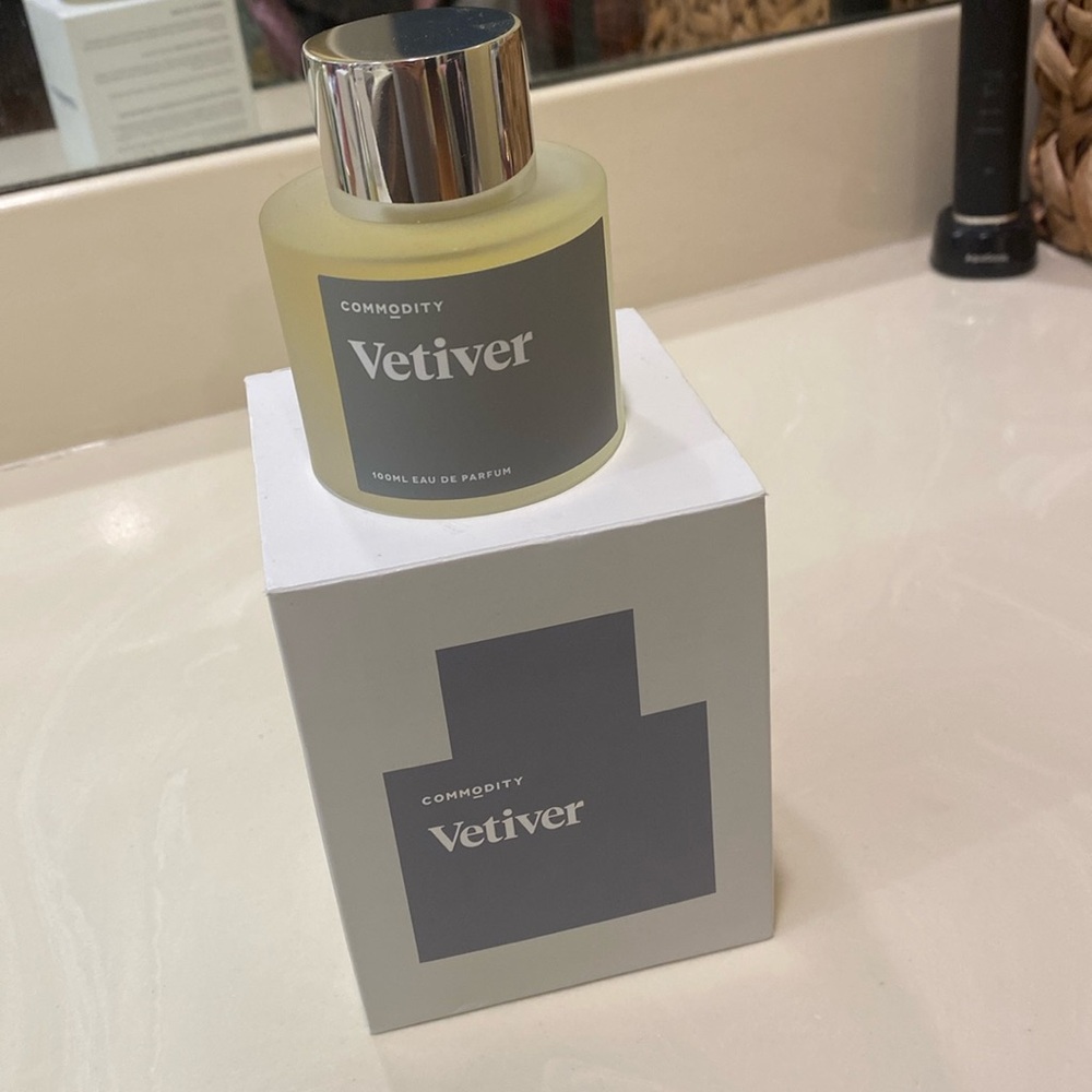 Commodity Vetiver - Like new